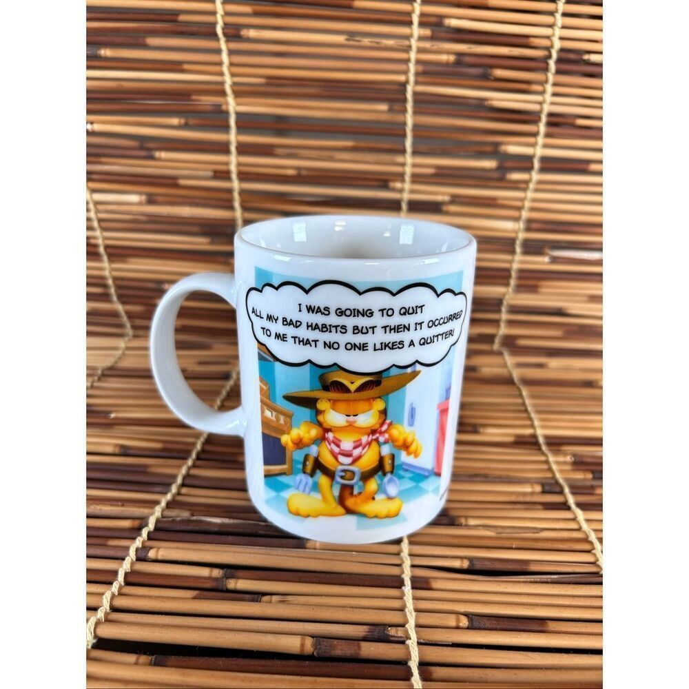 Garfield No Body Likes a Quitter Mug Cup Vintage Aramco
